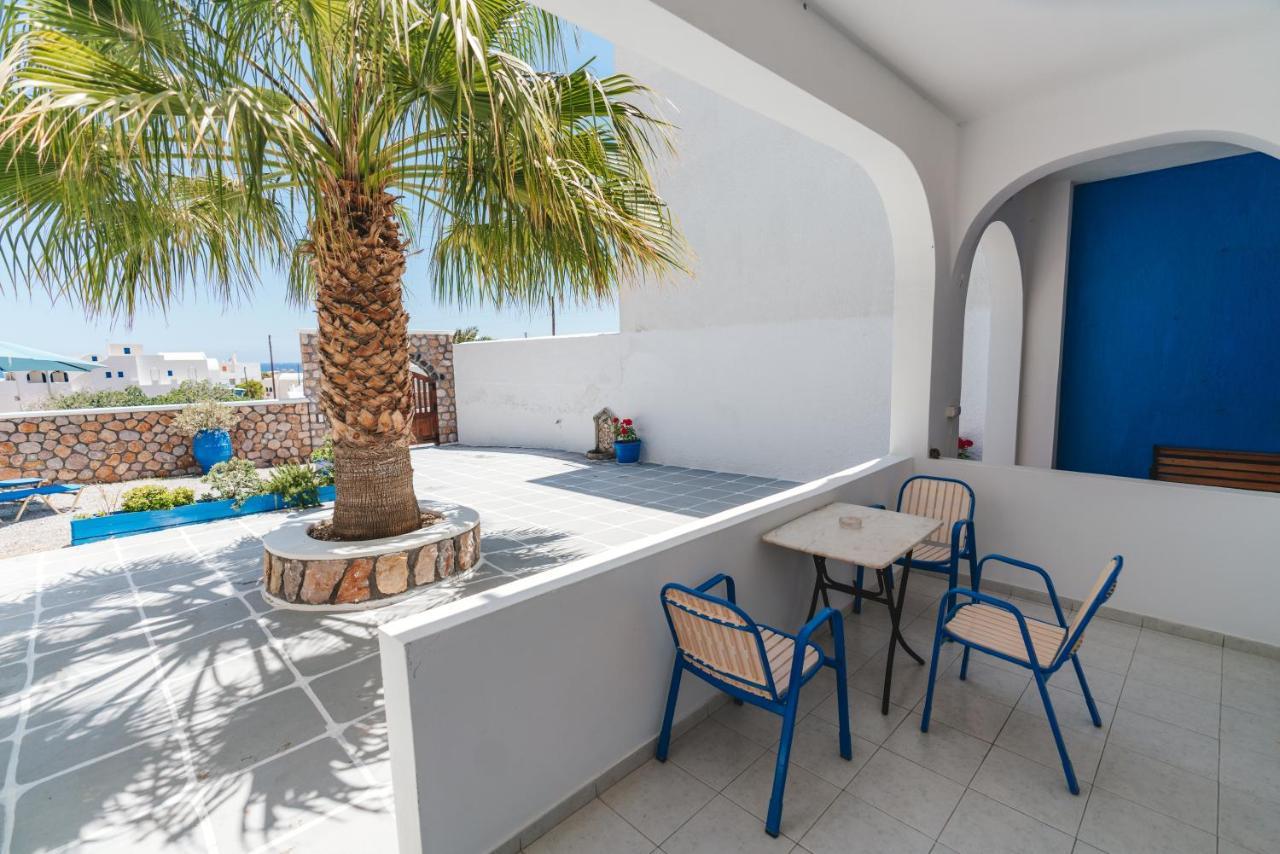 Spiridoula Villa - Santorini Seaside Retreats 페리사 외부 사진