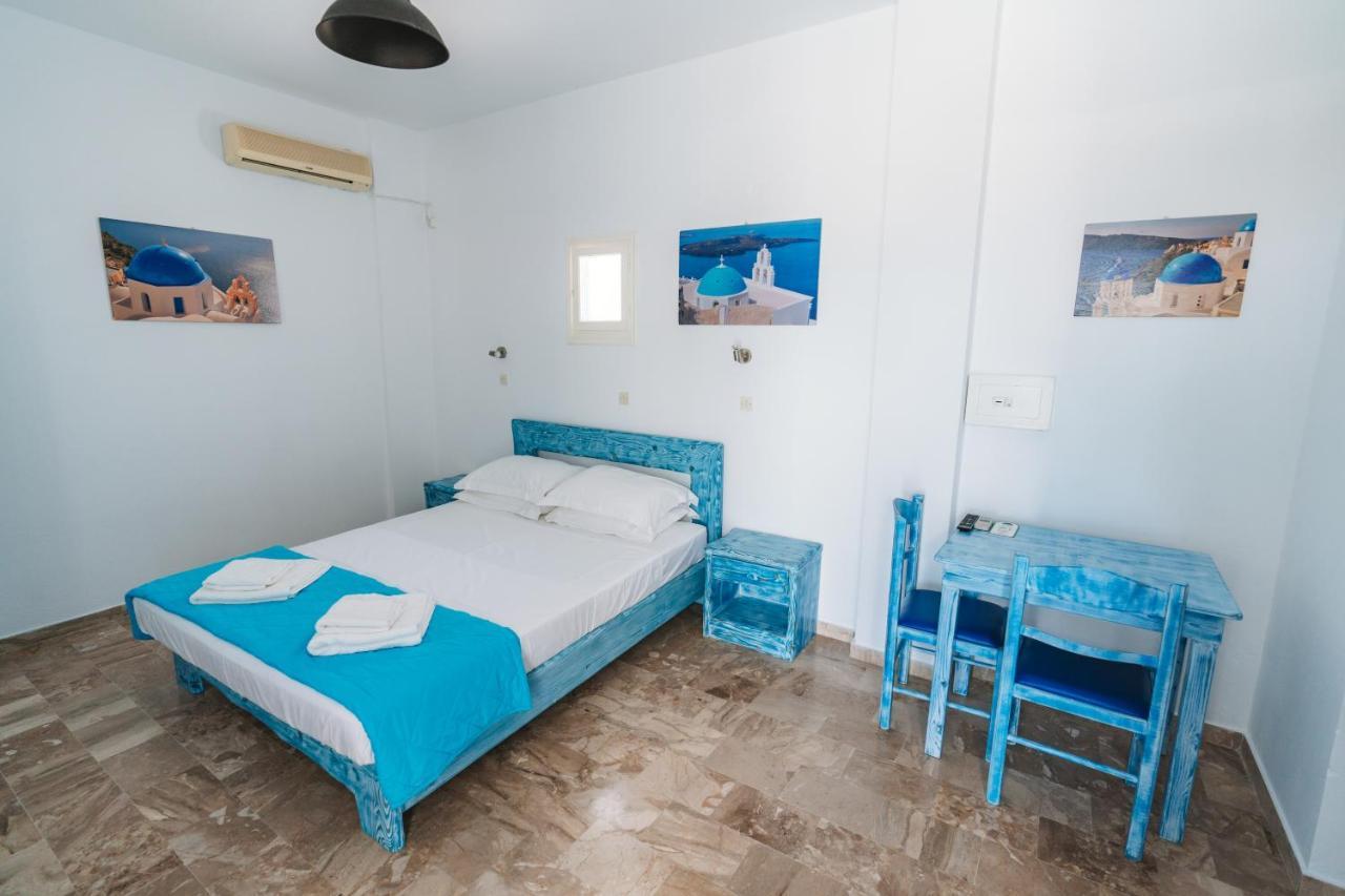 Spiridoula Villa - Santorini Seaside Retreats 페리사 외부 사진