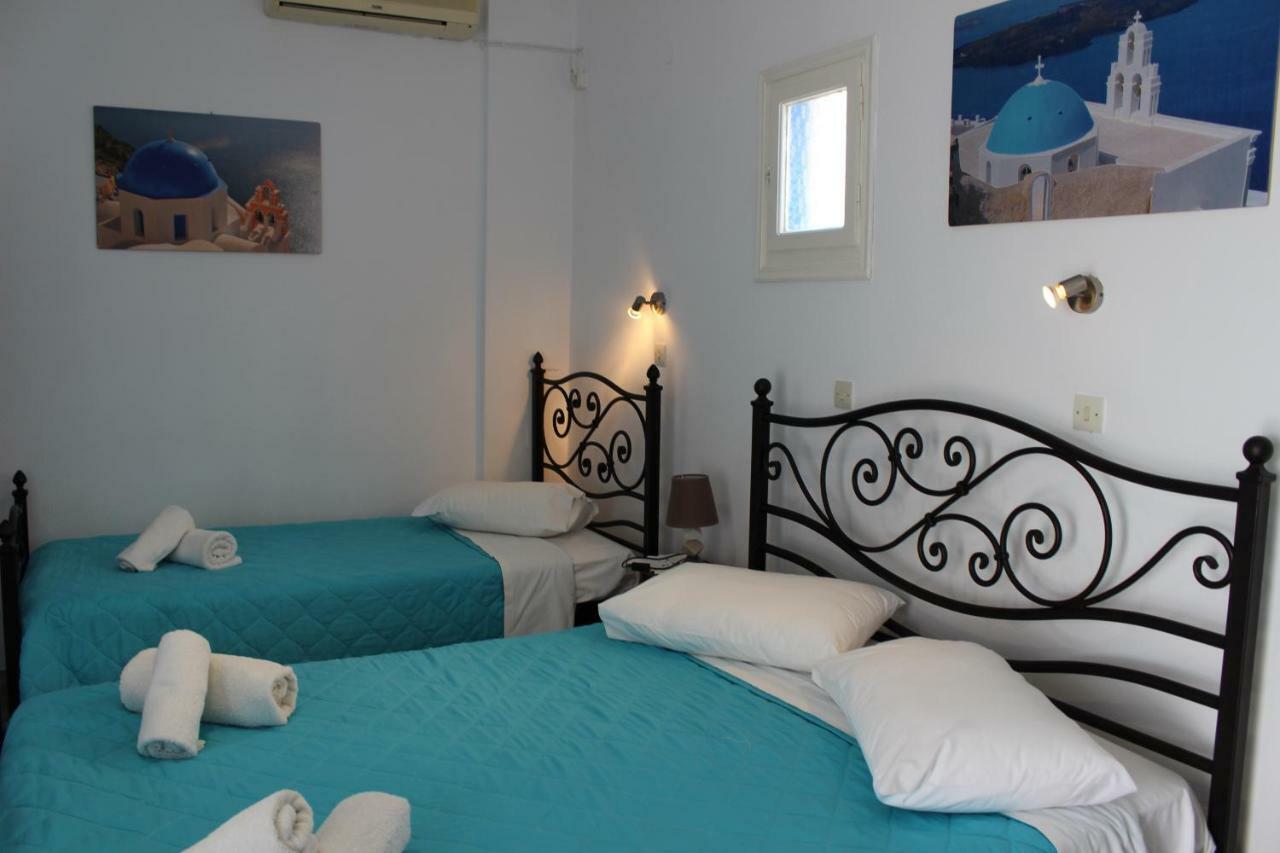 Spiridoula Villa - Santorini Seaside Retreats 페리사 외부 사진